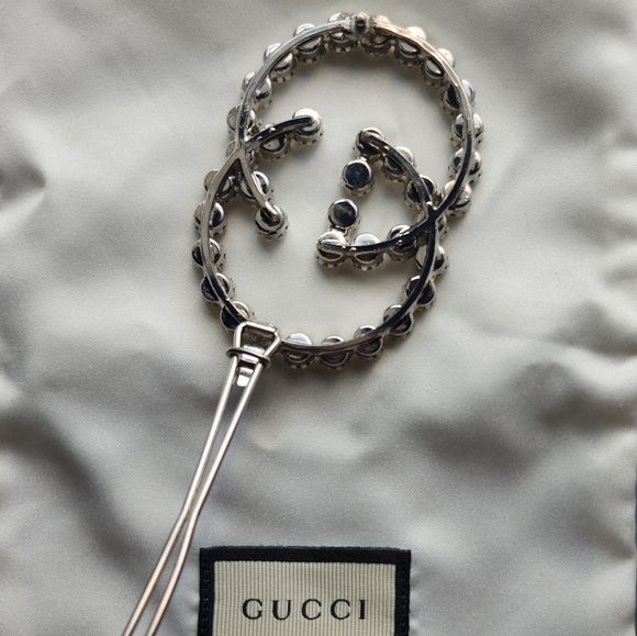 Gucci GG Crystal-Embellished Hair Clip - Picture 6 of 11